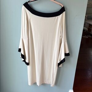 Sara Campbell Cream and Black Midi Dress